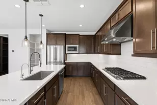 17190 W Gracemont St, Surprise, AZ 85388 - Photo 11