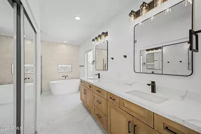 1426 E Amberwood Drive, Phoenix, AZ 85048 - Photo 25