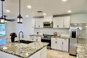 12721 N 58th Dr, Glendale, AZ 85304 - Photo 11