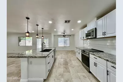 12721 N 58th Drive, Glendale, AZ 85304 - Photo 7
