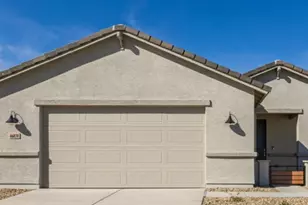 46830 W Crescent Moon Dr, Maricopa, AZ 85139 - Photo 1