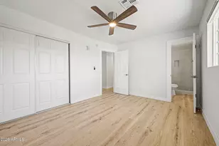 2526 W Orchid Ln, Phoenix, AZ 85021 - Photo 13