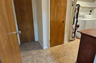 821 N Spur Cir, Mesa, AZ 85203 - Photo 27