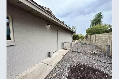 821 N Spur Circle, Mesa, AZ 85203 - Photo 3