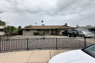 821 N Spur Cir, Mesa, AZ 85203 - Photo 1