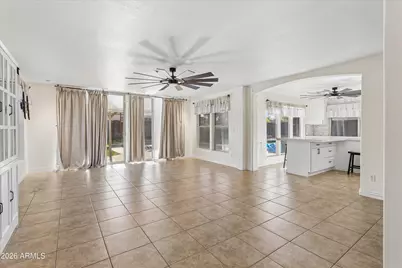 18100 N Catherine Drive, Surprise, AZ 85374 - Photo 7