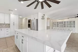 18100 N Catherine Dr, Surprise, AZ 85374 - Photo 11