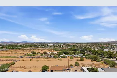 1141 E Roeser Road #-, Phoenix, AZ 85040 - Photo 13