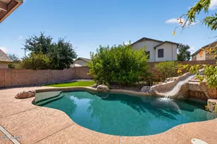 16090 W Latham St, Goodyear, AZ 85338 - Photo 47