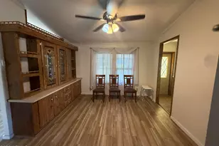2233 E Behrend Dr, Phoenix, AZ 85024 - Photo 5