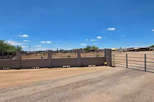 30940 N Varnum Rd, San Tan Valley, AZ 85143 - Photo 3