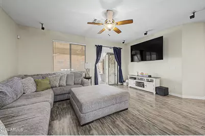 7119 S 68th Drive, Laveen, AZ 85339 - Photo 11