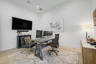 2554 W Shinnecock Way, Phoenix, AZ 85086 - Photo 19