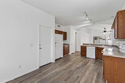 3963 E Tremaine Avenue, Gilbert, AZ 85234 - Photo 17