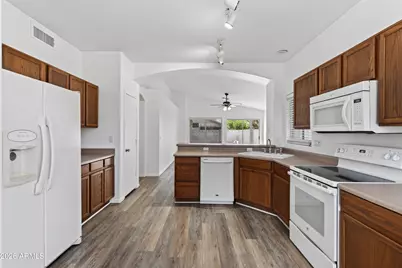 3963 E Tremaine Avenue, Gilbert, AZ 85234 - Photo 15