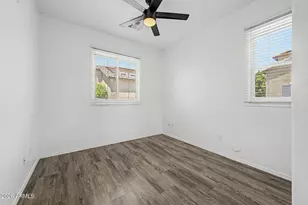 5631 S 21st Pl, Phoenix, AZ 85040 - Photo 21