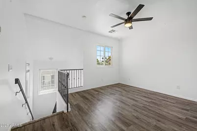 5631 S 21st Place, Phoenix, AZ 85040 - Photo 13