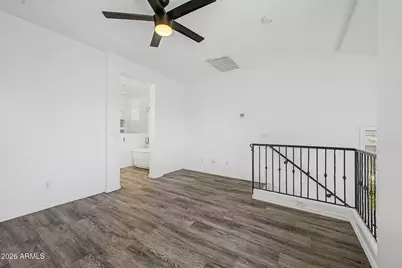 5631 S 21st Place, Phoenix, AZ 85040 - Photo 15
