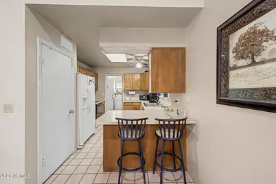 1409 E Stephens Drive, Tempe, AZ 85283 - Photo 9
