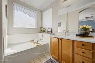 4343 E Vaughn Ave, Gilbert, AZ 85234 - Photo 19