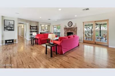 2019 E Flynn Lane, Phoenix, AZ 85016 - Photo 11