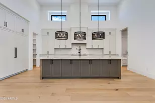 4041 E Mountain View Rd, Phoenix, AZ 85028 - Photo 13