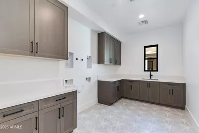 4041 E Mountain View Road, Phoenix, AZ 85028 - Photo 51