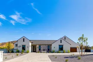4041 E Mountain View Rd, Phoenix, AZ 85028 - Photo 1