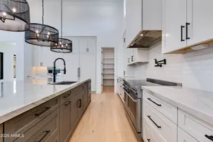 4041 E Mountain View Rd, Phoenix, AZ 85028 - Photo 15