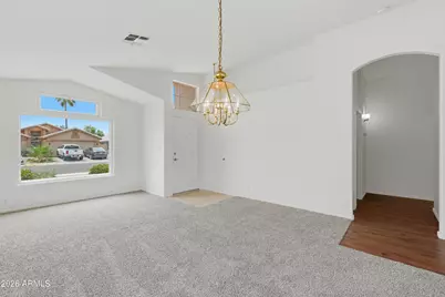 972 E Constitution Drive, Chandler, AZ 85225 - Photo 5