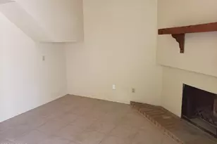 1536 S River Dr E, Tempe, AZ 85281 - Photo 7