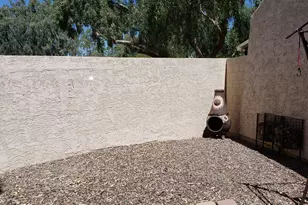 1536 S River Dr E, Tempe, AZ 85281 - Photo 13