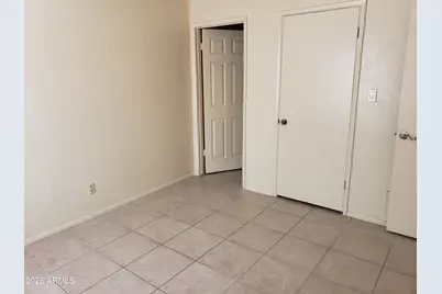 1536 S River Drive E, Tempe, AZ 85281 - Photo 15