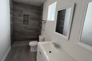 1718 E Glenrosa Ave, Phoenix, AZ 85016 - Photo 25