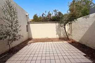 5341 N Questa Tierra Dr, Phoenix, AZ 85012 - Photo 21