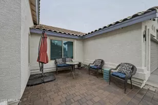 1091 S Crossroads Dr, Gilbert, AZ 85296 - Photo 3