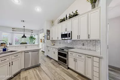 1091 S Crossroads Drive, Gilbert, AZ 85296 - Photo 9
