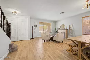 1375 E Locust Dr, Chandler, AZ 85286 - Photo 13