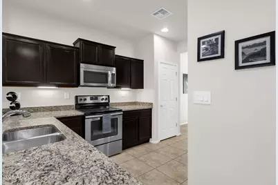 27230 N 16th Lane, Phoenix, AZ 85085 - Photo 9