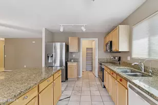 3139 W Matthew Dr, Phoenix, AZ 85027 - Photo 15