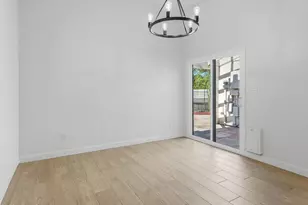 326 E Huntington Dr, Tempe, AZ 85282 - Photo 13