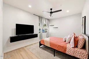 11333 N 92nd St, Scottsdale, AZ 85260 - Photo 9