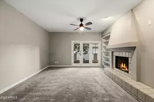 5200 S Lakeshore Dr, Tempe, AZ 85283 - Photo 15