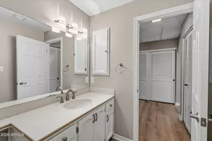 5200 S Lakeshore Dr, Tempe, AZ 85283 - Photo 23