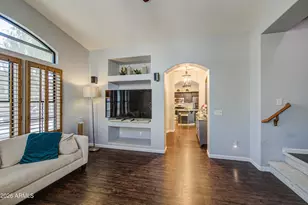 2404 W Dusty Wren Dr, Phoenix, AZ 85085 - Photo 7