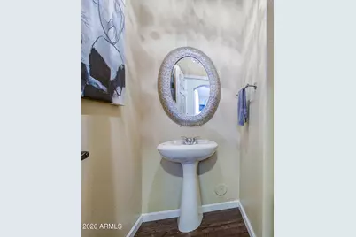 2404 W Dusty Wren Drive, Phoenix, AZ 85085 - Photo 35