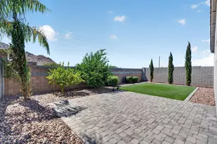 33908 N Beeblossom Trail, San Tan Valley, AZ 85144 - Photo 43