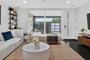 8002 E Hubbell St, Scottsdale, AZ 85257 - Photo 11