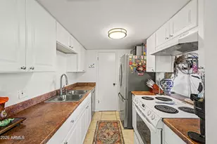 8857 N 12th Pl, Phoenix, AZ 85020 - Photo 15