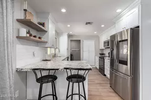 3503 E Campo Bello Dr, Phoenix, AZ 85032 - Photo 9